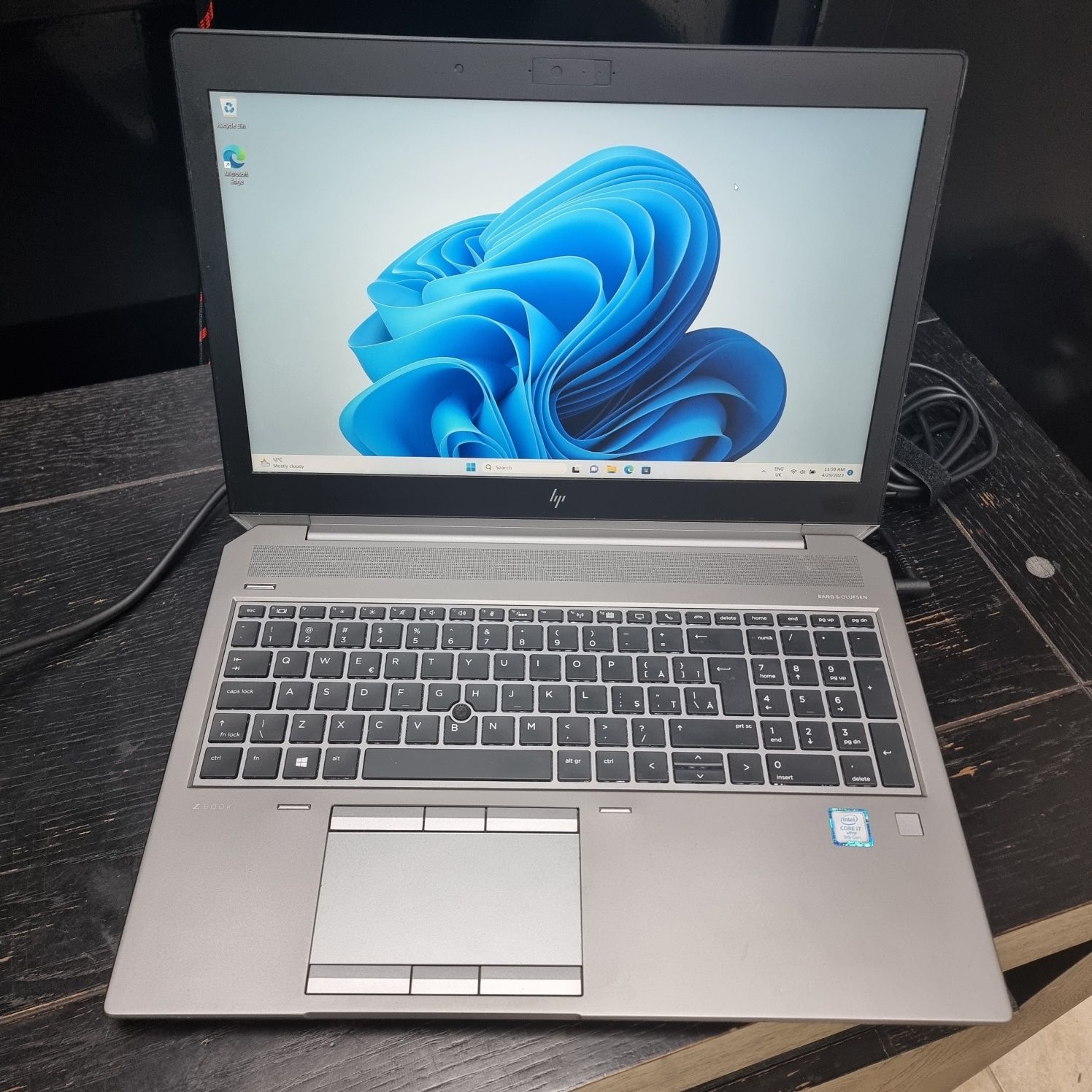 Laptop HP ZBook 15 G6 I7-9850 H Ca Nou  Zeus Amanet 53202