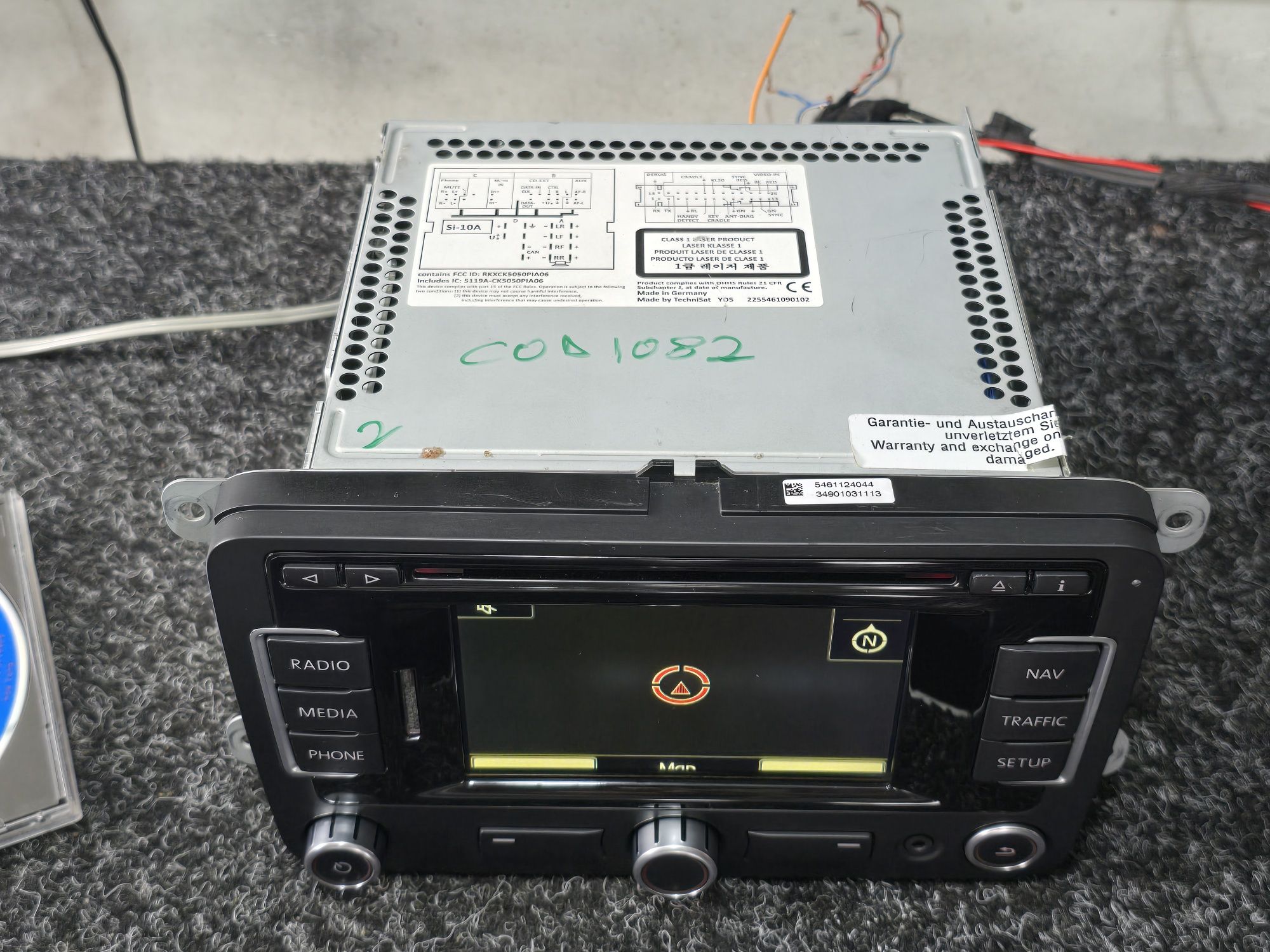 Navigatie VW RNS 315 ,Bluetooth incorporat, navi, cd player mp3, sd