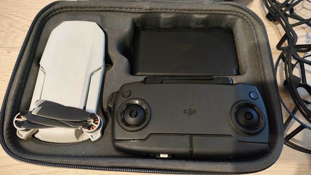 Vand drona Dji Mavic Mini Fly More Combo