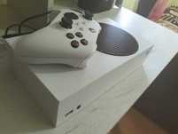 Xbox one  seria s, in stare foarte buna