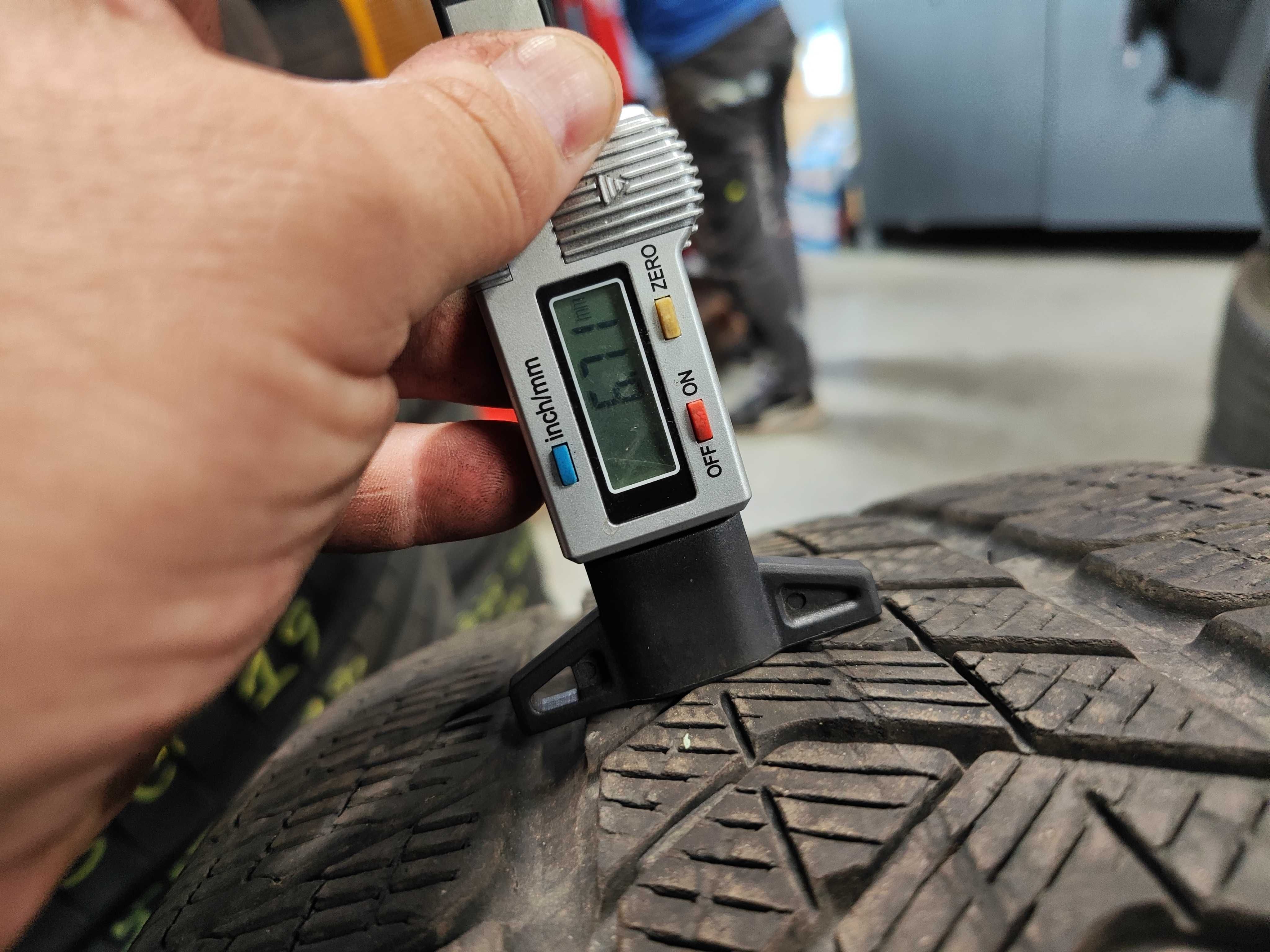 4бр. зимни гуми 255/45/20 Pirelli