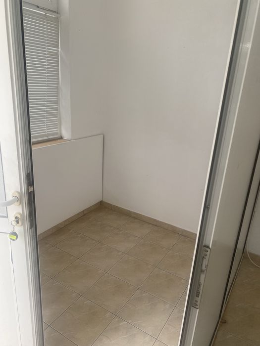 Дава се под наем Магазин в Варна, Възраждане 1 - 20 кв.м за 175 € - Снимка #1