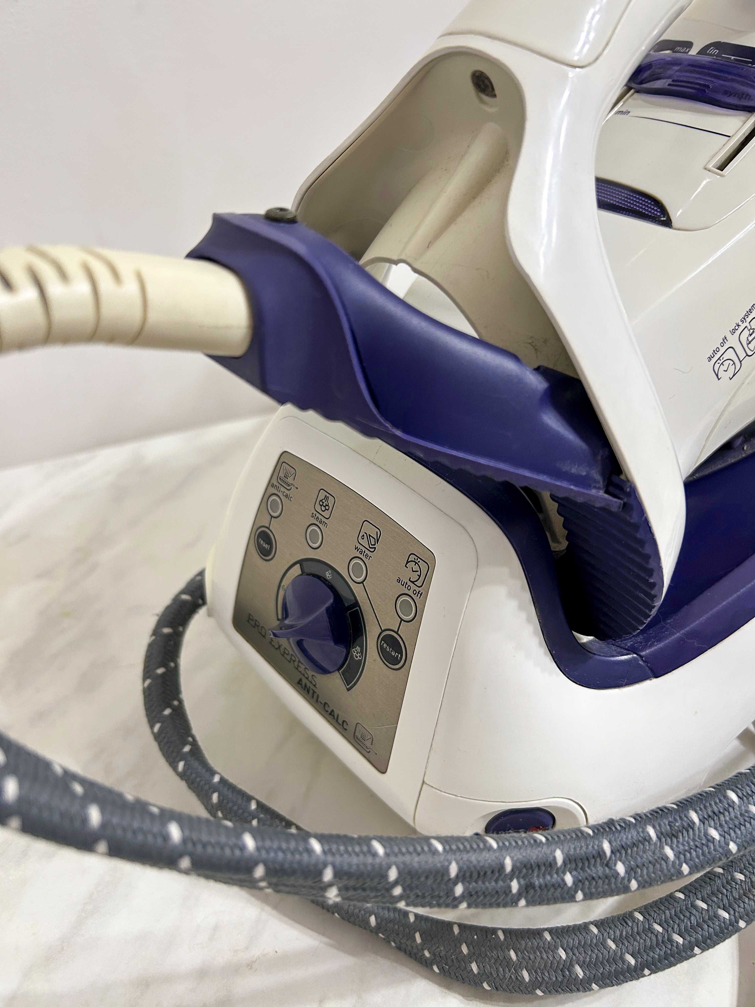 Утюг с парогенератором Tefal Pro Express GV8320 (требуется ремонт!)