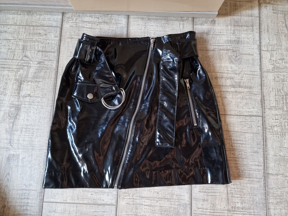 Fusta imitație latex talie înaltă