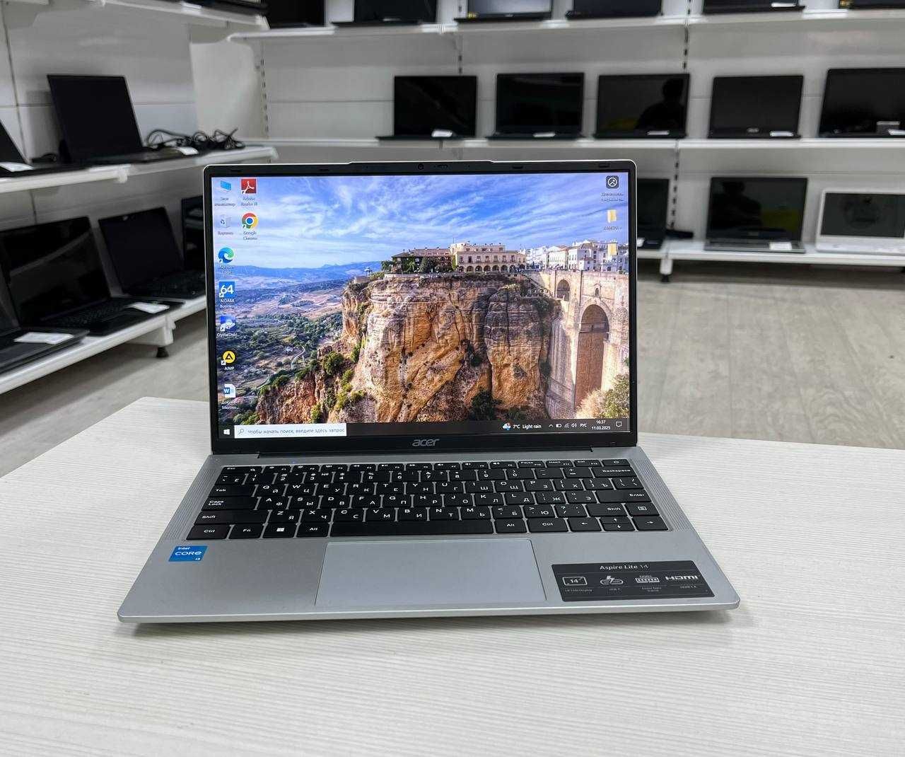 Для офиса ACER Lite 14 Core i3*озу 8*SSd 512 Легкий