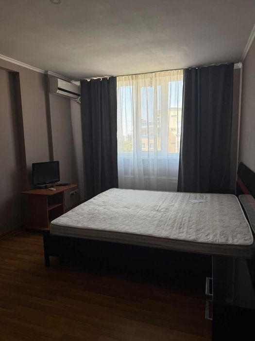 Двустаен имот в Дружба 1