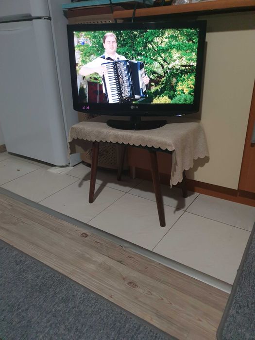 Телевизор LG 22