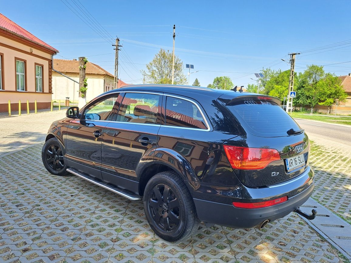 Audi Q7 an 2006 3L TDI Quattro acte la zii pret 6300€