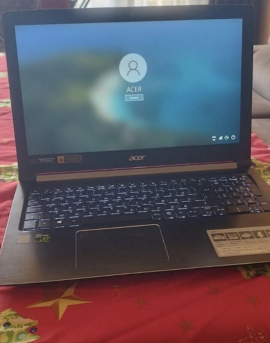 Лаптоп Acer изключително запазен,бърз и без никакви забележки