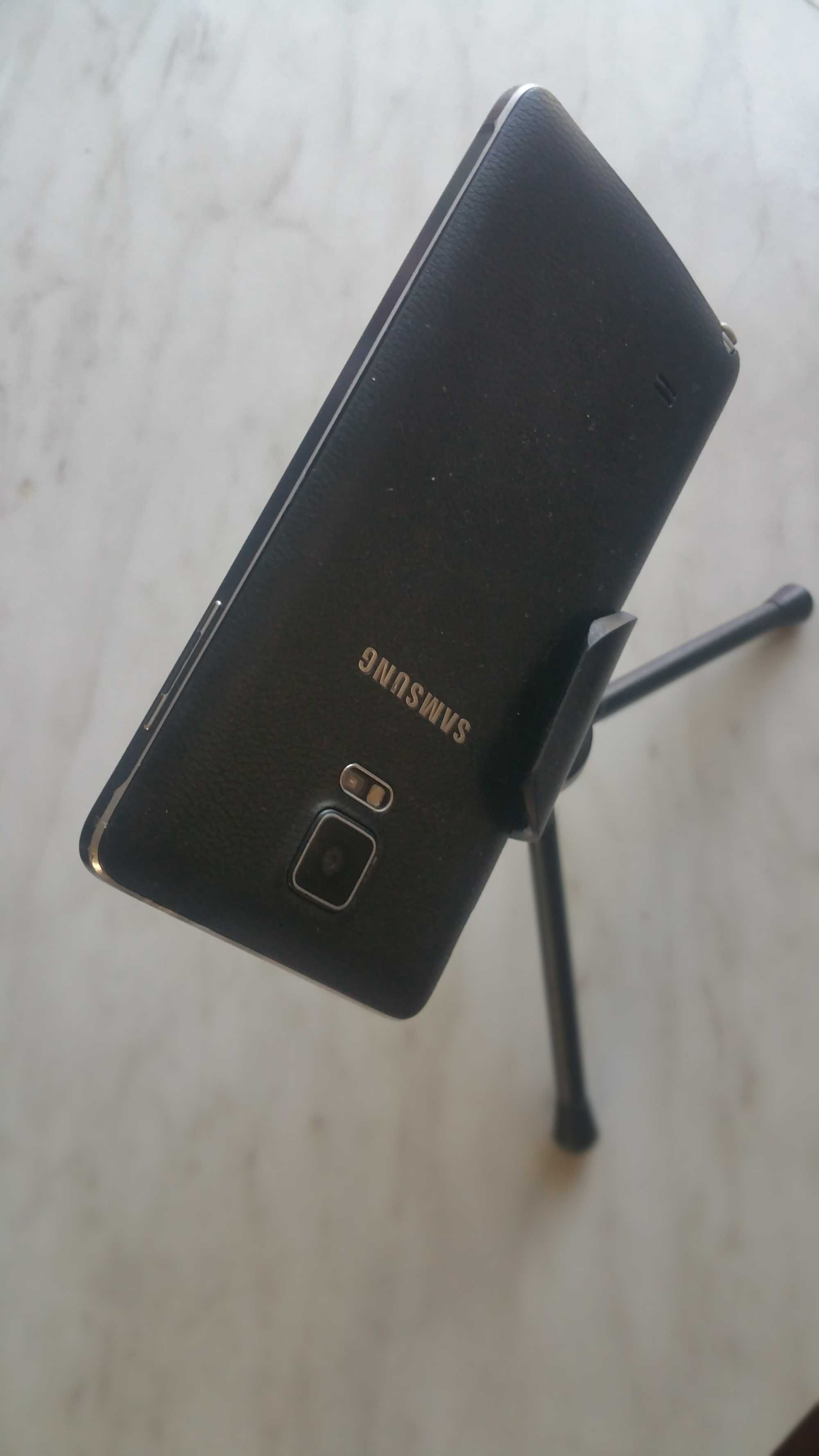 Se vinde Galaxy Note 4 SM-N910F