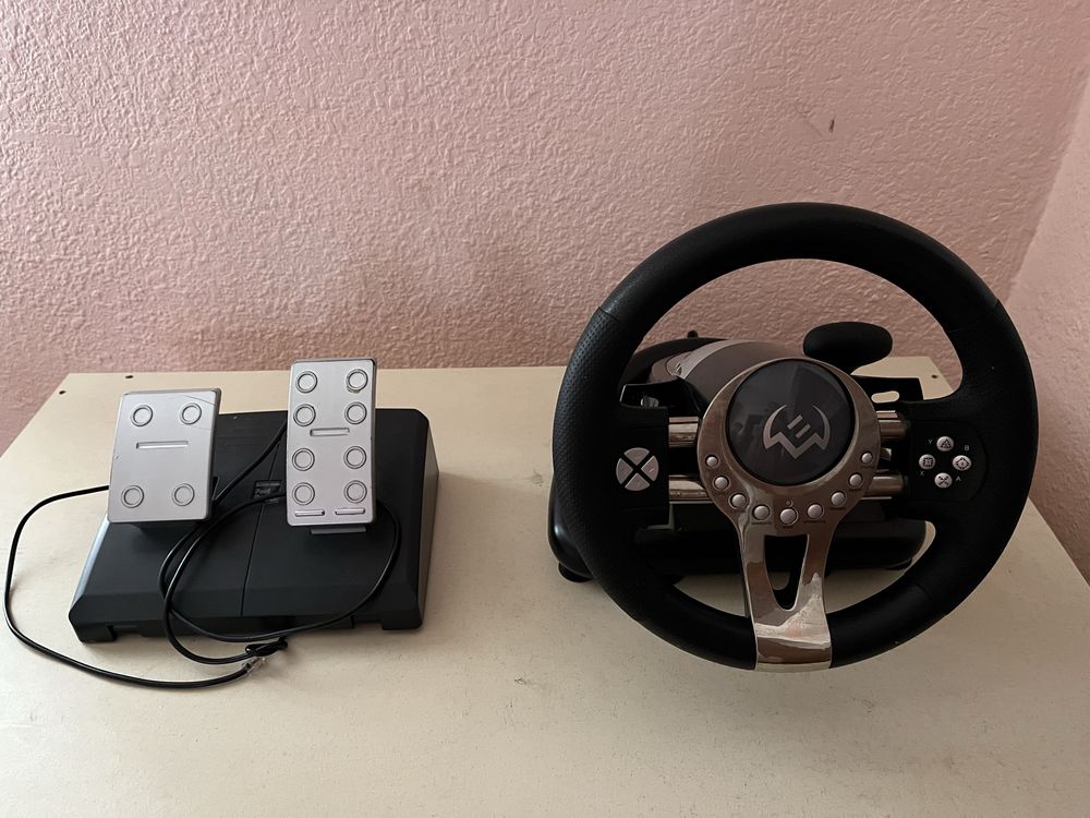Игровой руль для ПК