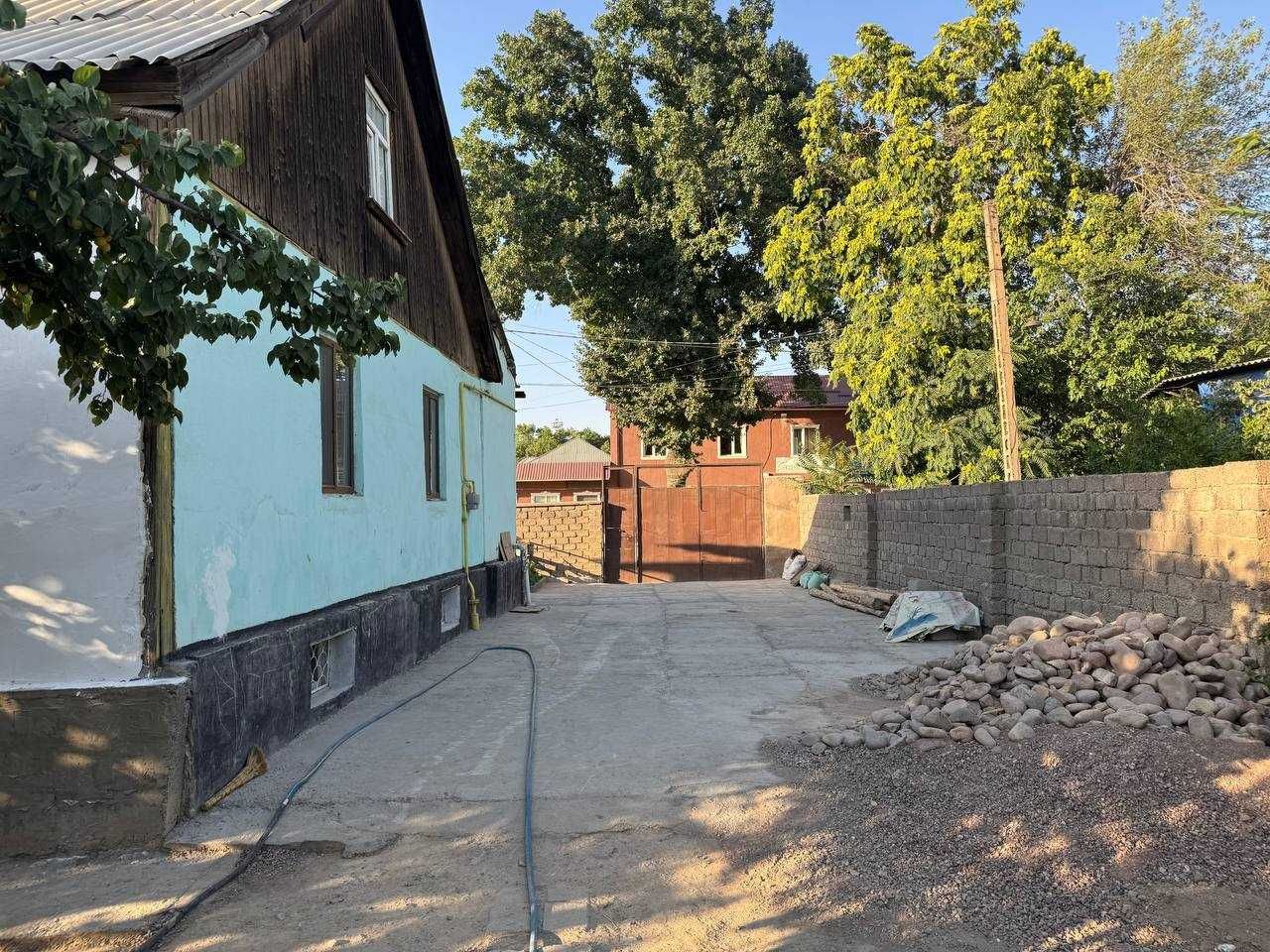Город Алмалык продаётся свой дом ул.файзула хужаева 60
