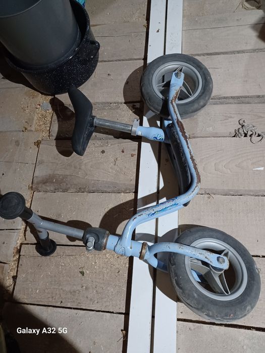 Vând Trotineta si bicicleta F. Pedale Puky