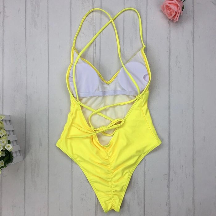 Costum de baie intreg (Daira-Shop.ro) Push Up brazilian galben tanga