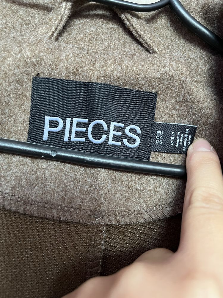 Преходно палто PIECES