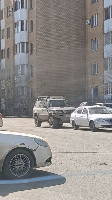 Буксир, вытащить, грязь, снег, болото.