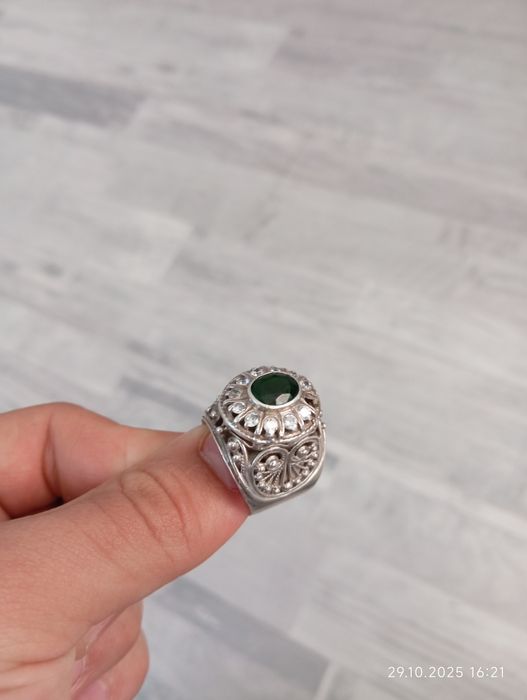 Таза күміс жузік