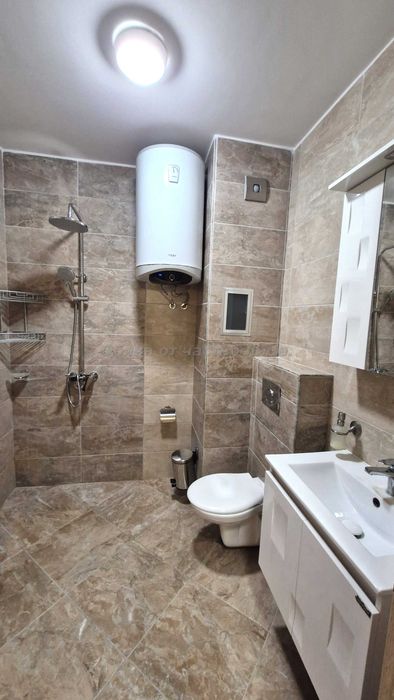 Продава се Двустаен апартамент в Пловдив, Въстанически - 72 кв.м за 2070 €/кв.м - Снимка #4