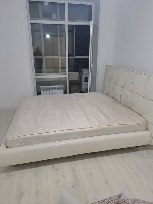 Продам спальный гарнитур, состояние хорошое. Самовывоз