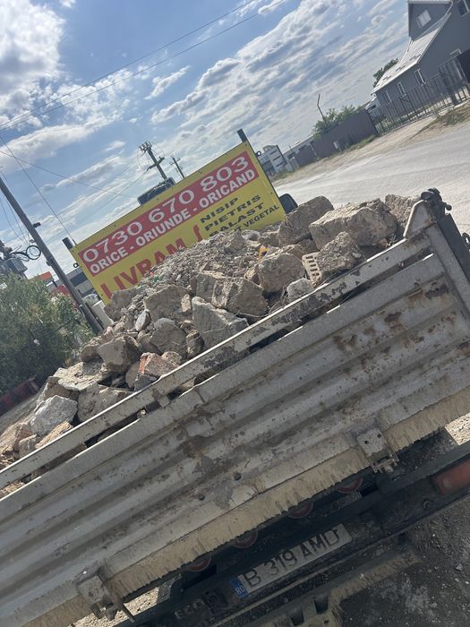 Bobcat de inchiriat/evacuari moloz,pamant(magurele,domensti,ciorogarla