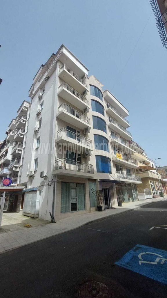 Продава се Тристаен апартамент в Несебър - 75 кв.м за 1154 €/кв.м - Снимка #14