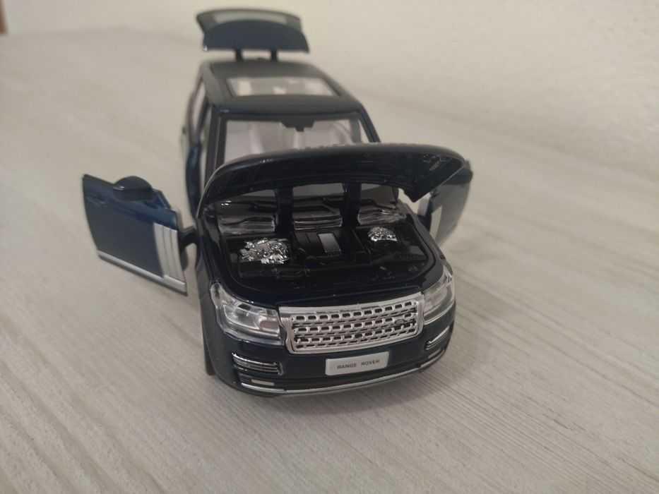 Метална количка Range Rover 2013 !!!