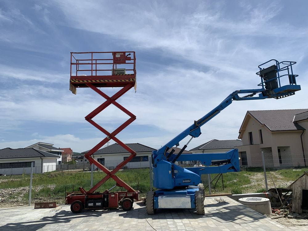 Nacela JLG E 450 AJ , electrica, articulata, telescopica