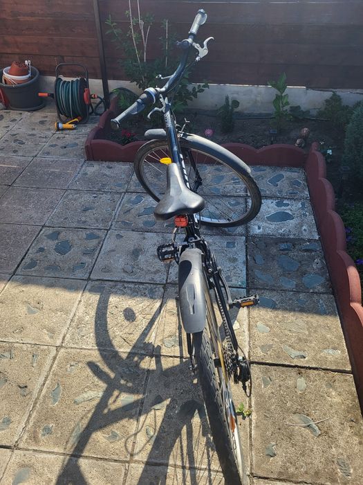 Vand bicileta BTWIN Riverside 100