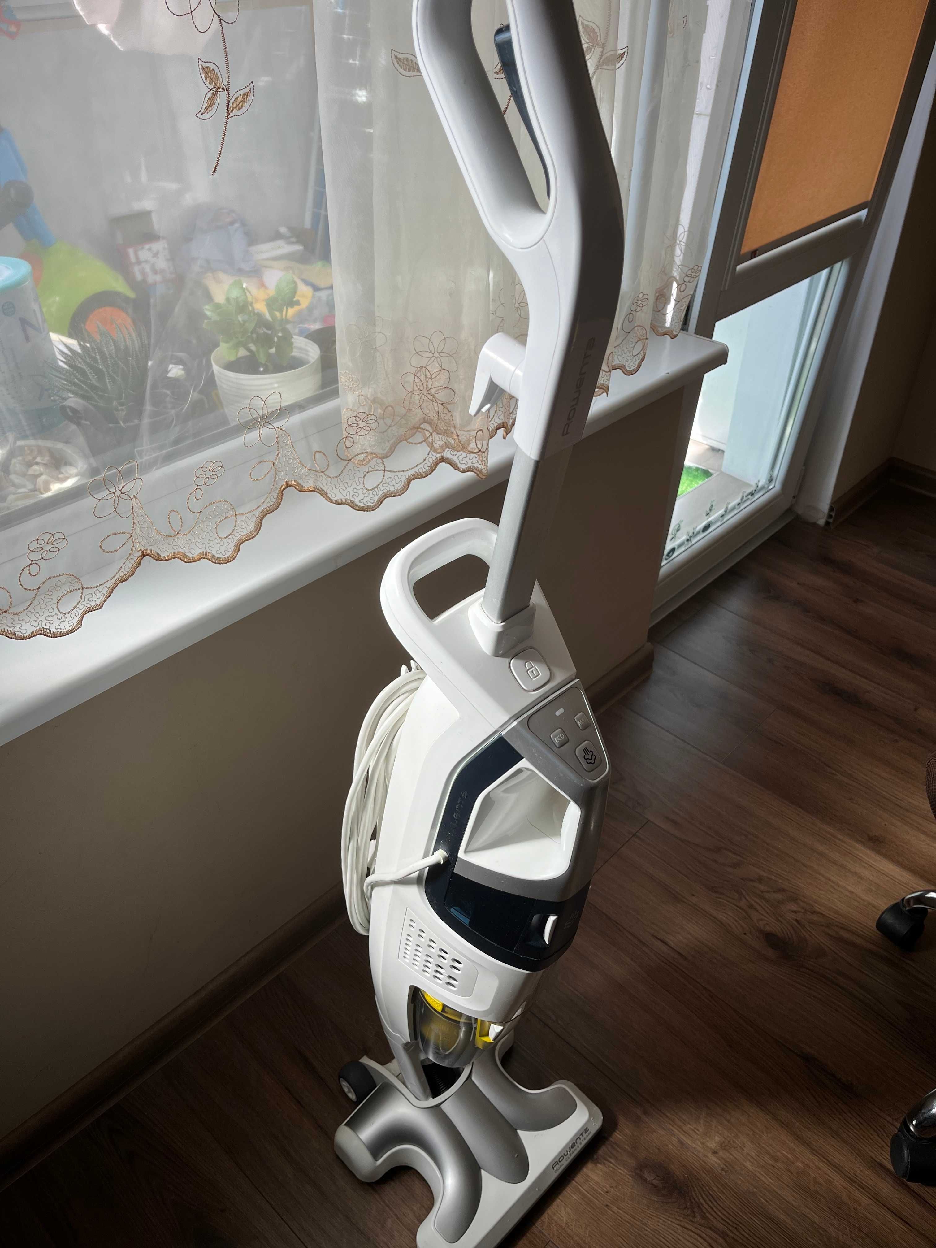 Прахосмукачка с пара Rowenta RY8561WH Clean & Steam Multi