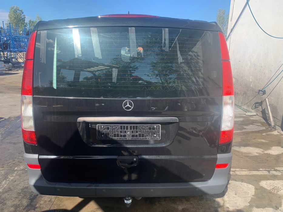 Dezmembrez Mercedes Vito/Viano 113 w639 2.2 euro 5 OM651 Automat
