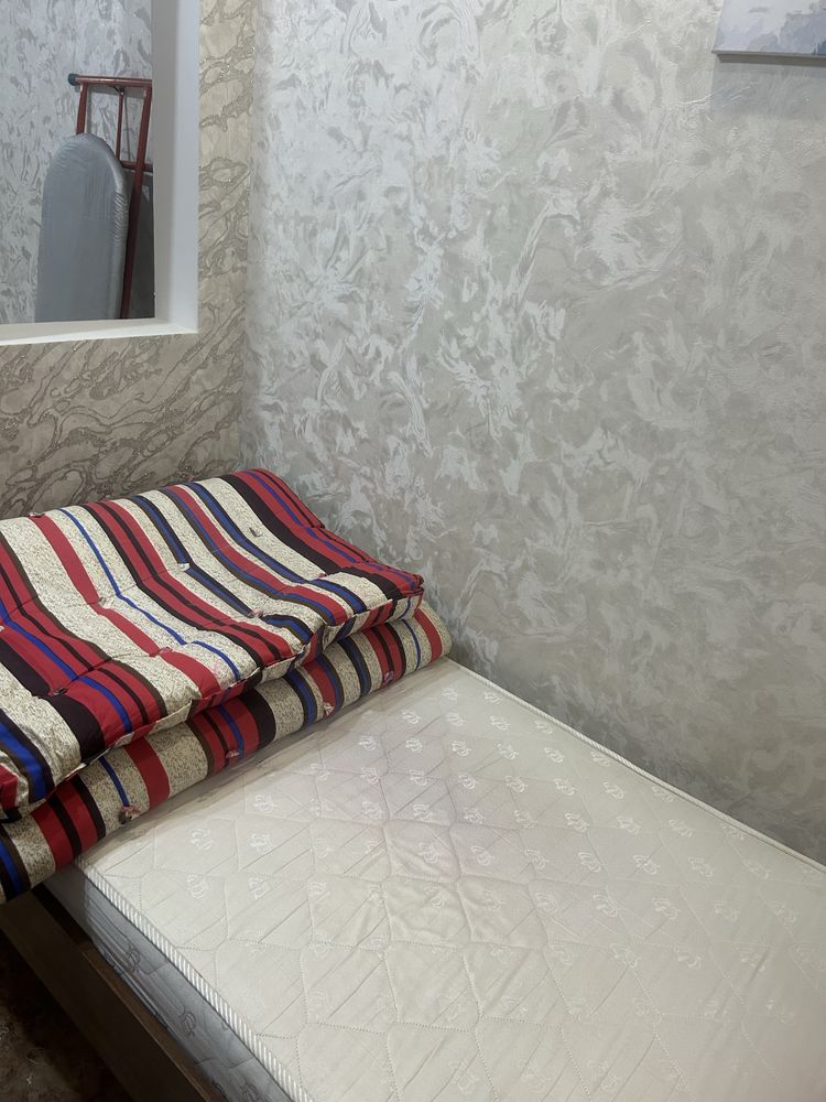 Продам кровать односпальную