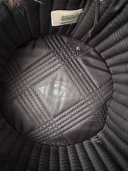 Продам норковую шапку ушанка в отличном состоянии