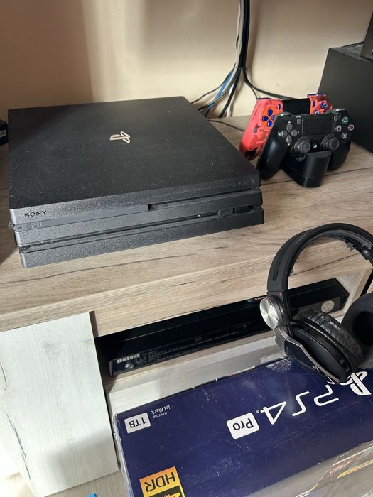 PlayStation 4 Pro 1TB