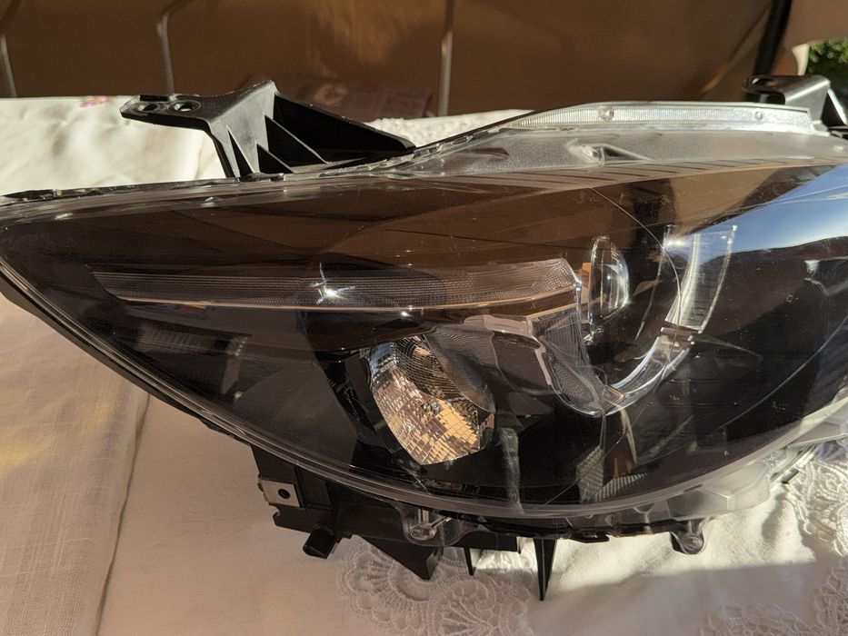 Far led dreapta mazda cx5 nou
