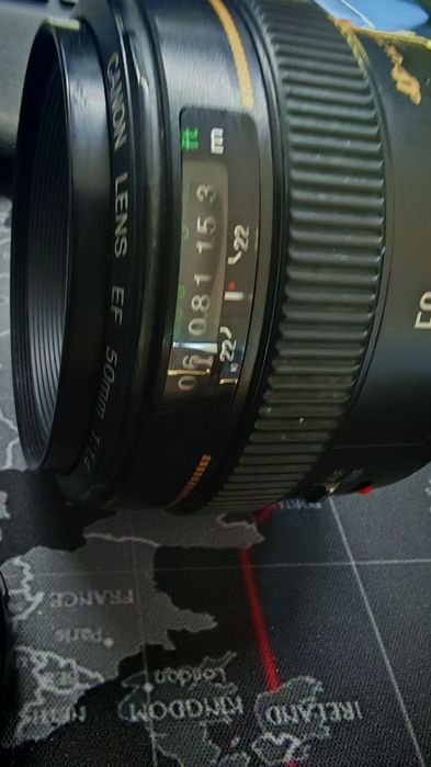 Canon EF 50 mm f1.4