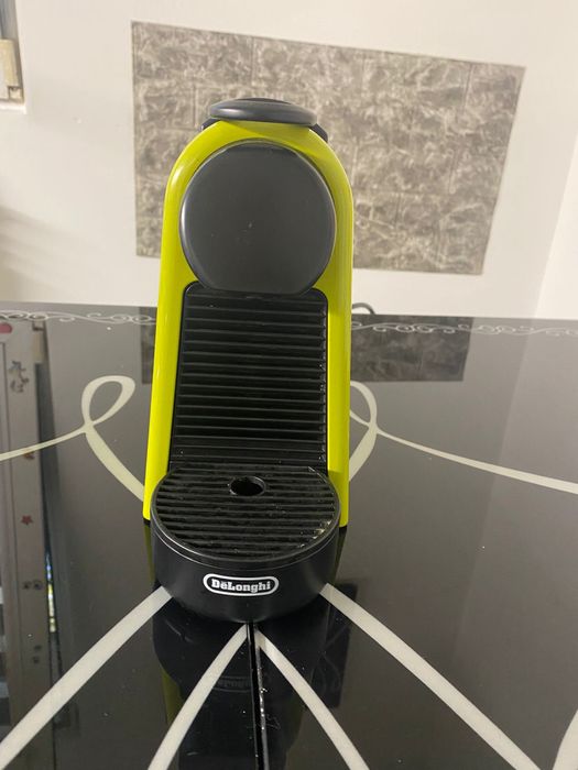 Expressor Nespresso by De’Longhi, Essenza Mini Green