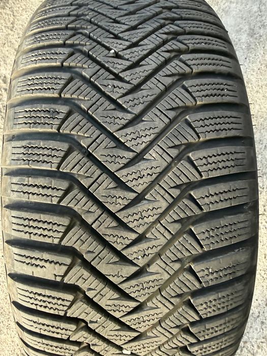 Anvelope de iarna noi Laufenn 225/50 R17