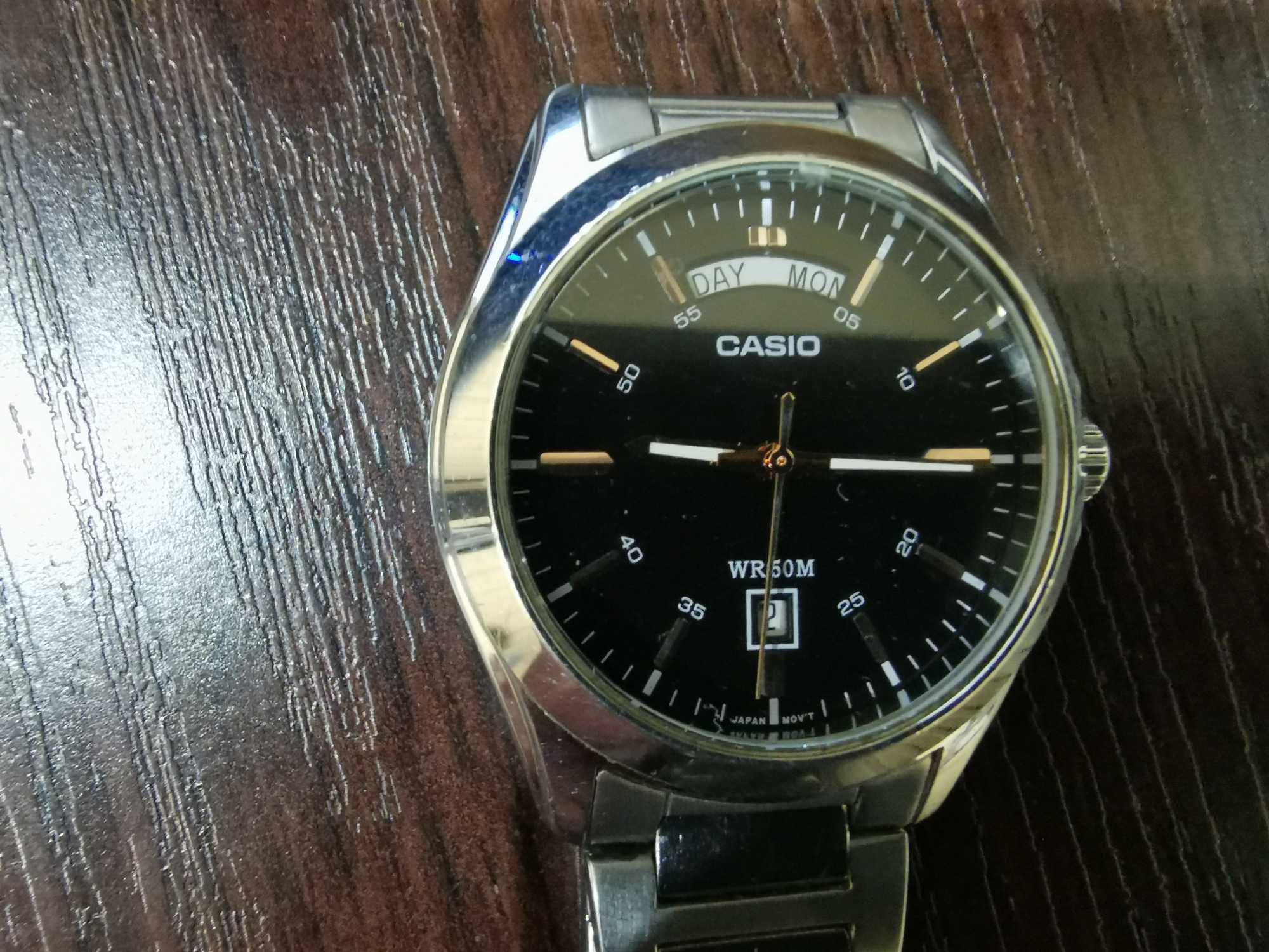 Мужские наручные часы CASIO