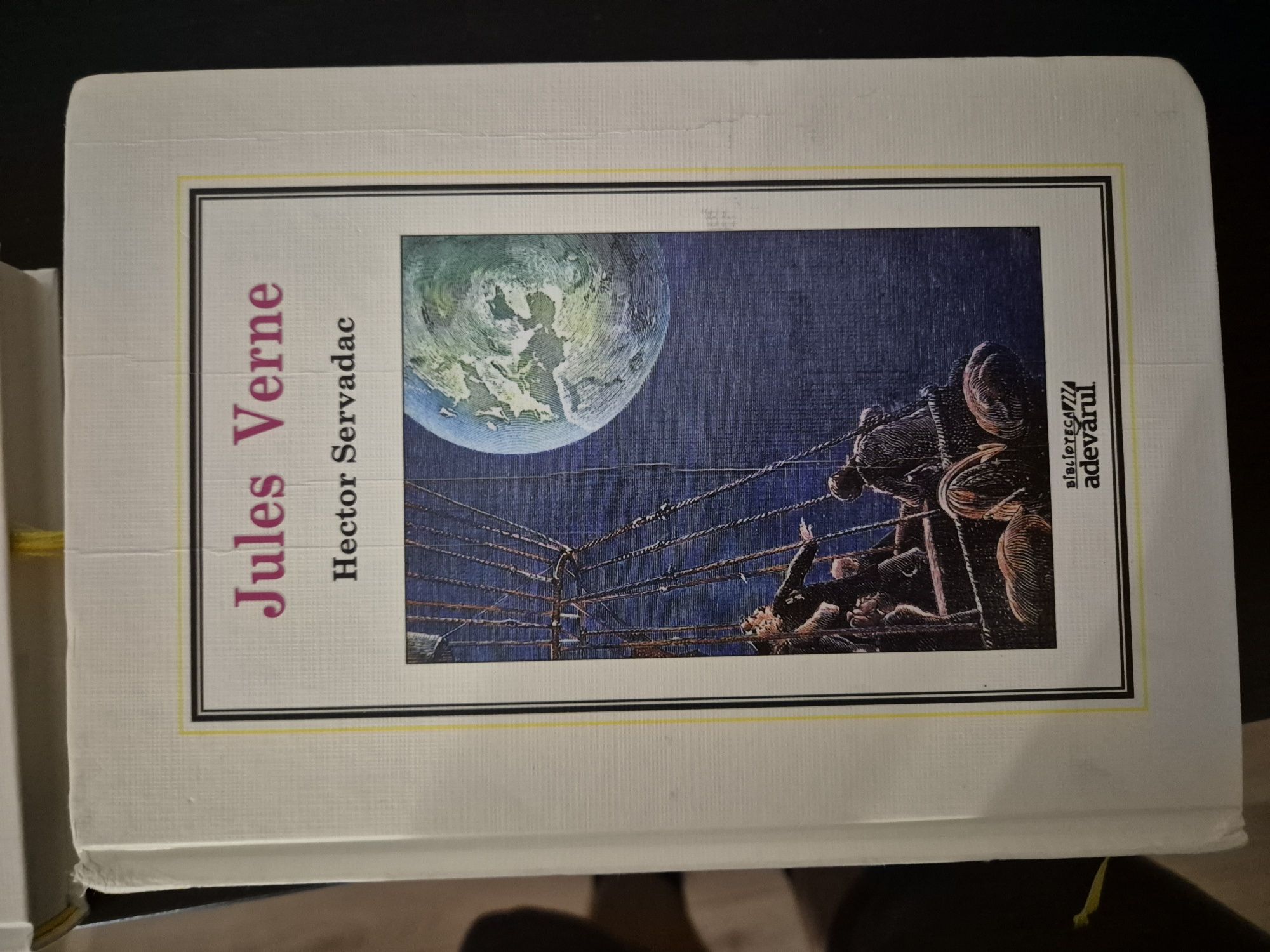 Insula Misterioasa și Hector Servadac Jules Verne Adevarul 
34. Hect