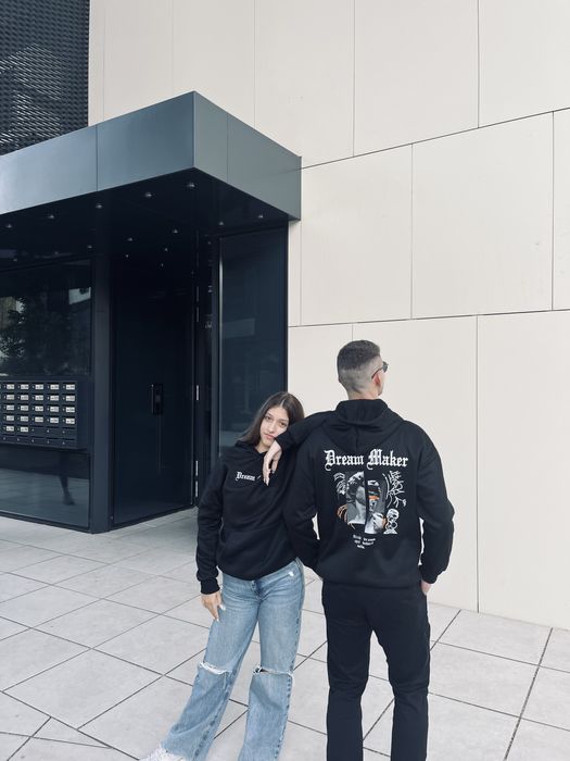 Бели и черни худита/ hoodies / случиери/ jacket / дрехи / clothes