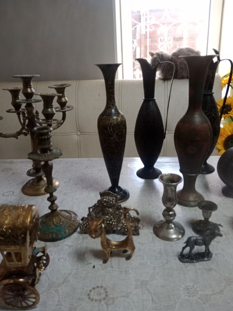Продам вазы. Латунные. Подсвечники.