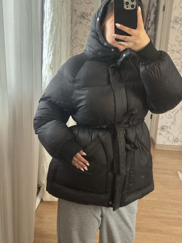 Продам женскую куртку