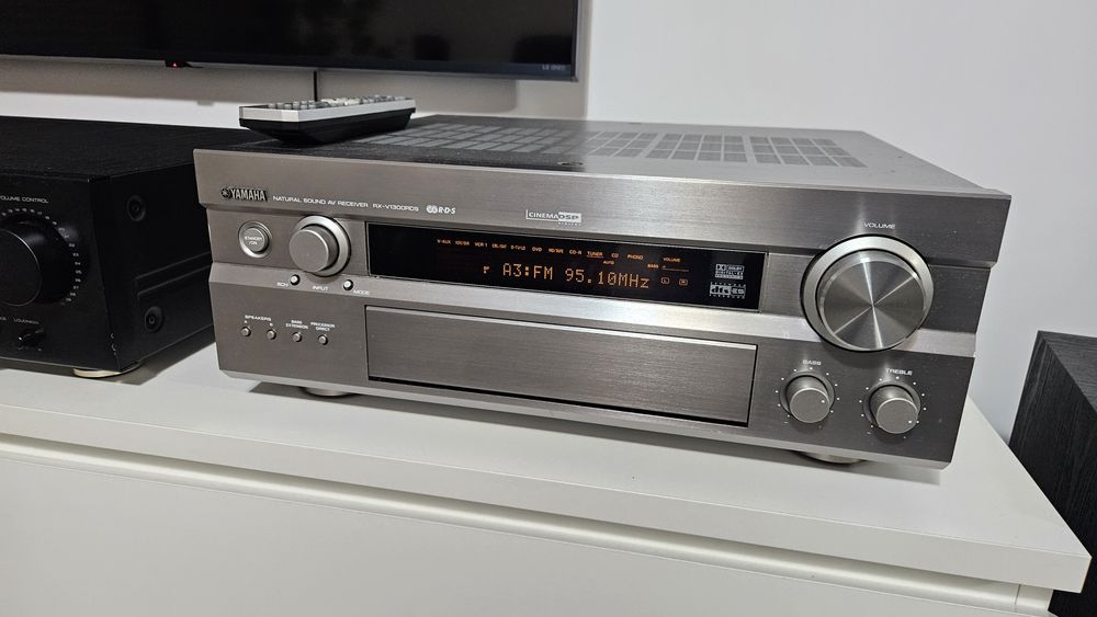 Receiver Yamaha rx v1300+ telecomanda