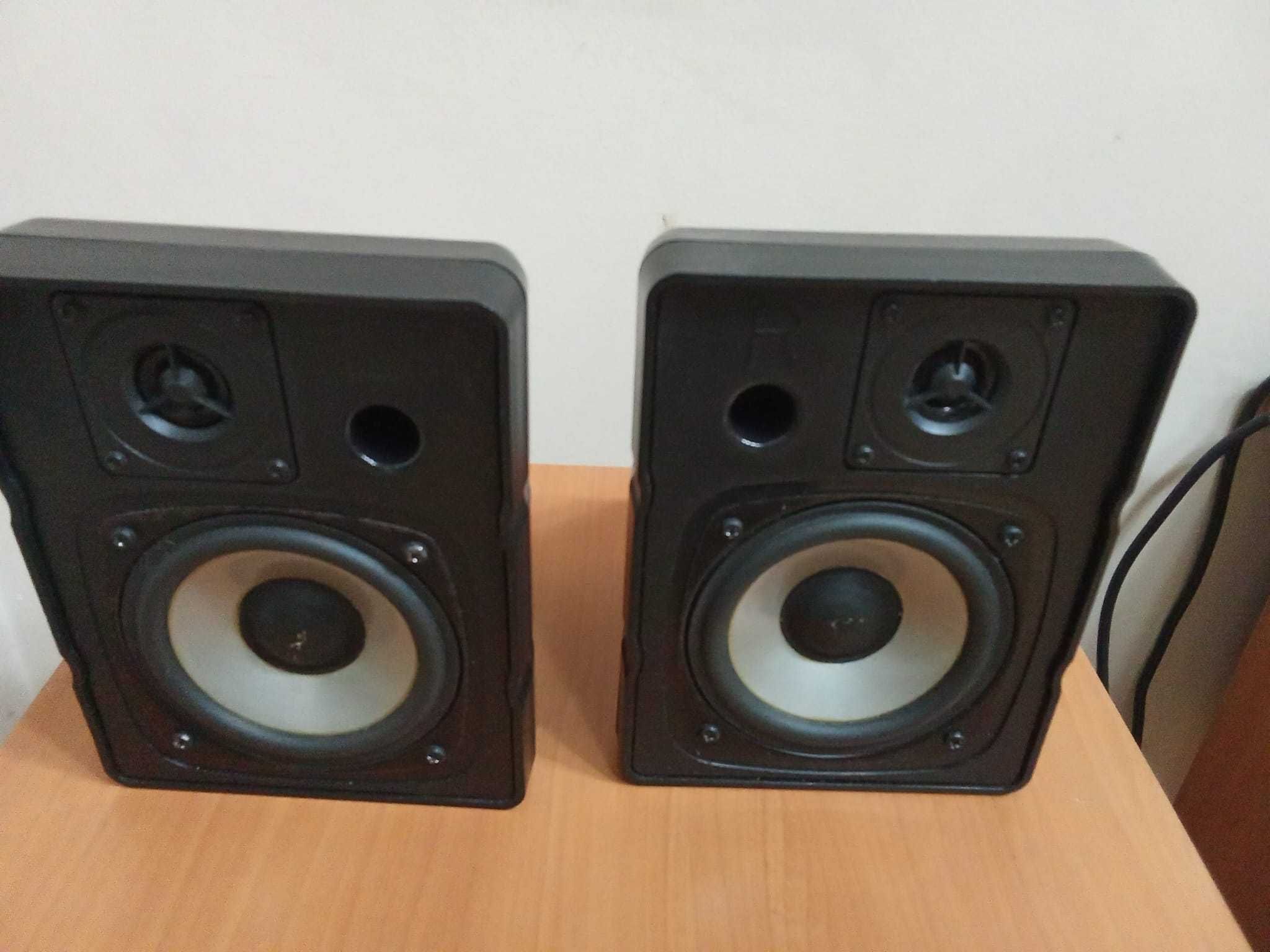 Pick up plus boxe Tesla + casetofon si amplificator JVC