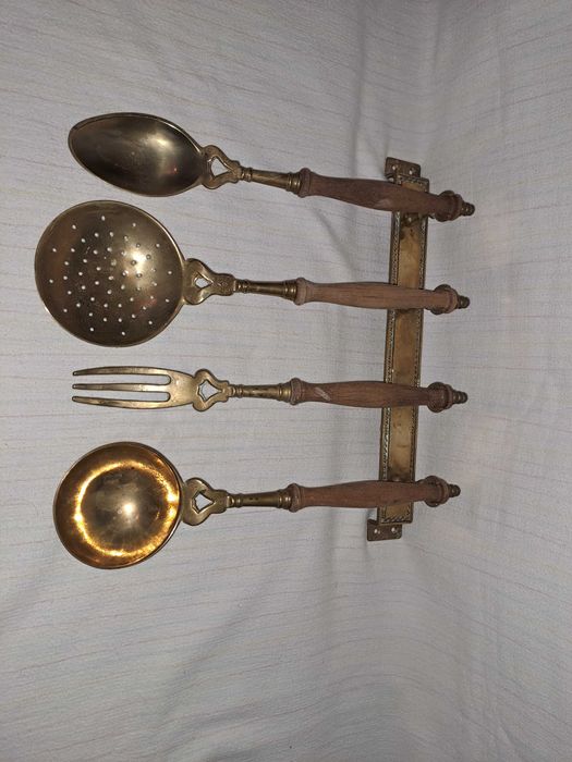 set tacamuri bronz