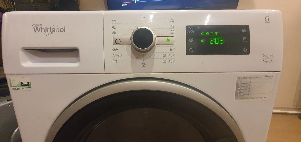 Пералня със сушилня Whirlpool