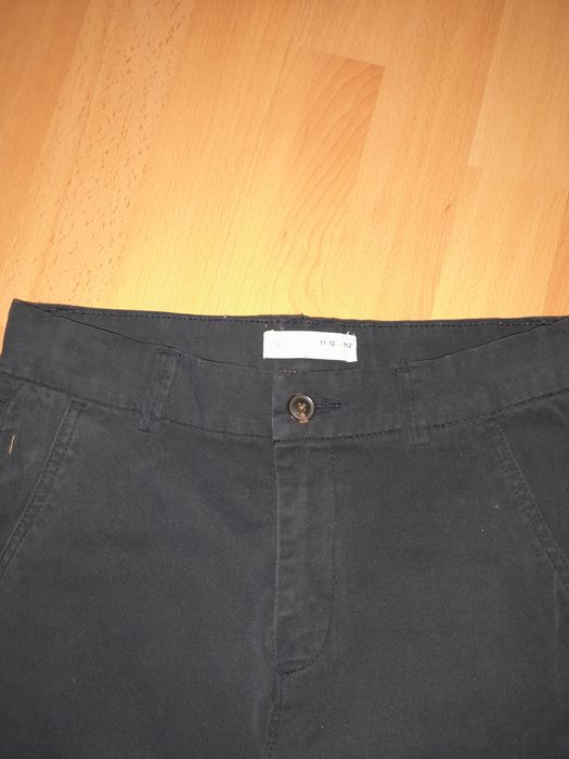 Pantaloni Zara 11-12 ani noi
