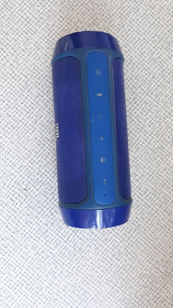 Продам срочно оригинал колонку JBL 20Watt