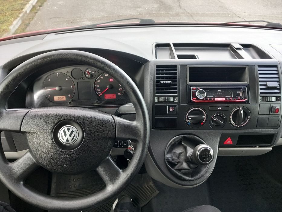 Vw T5 doka 1.9 tdi ,benă lungă