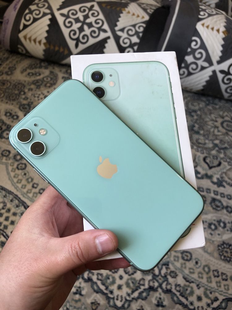 Продам IPhone 11 128G Green в идевльном состянии все работает хорошо